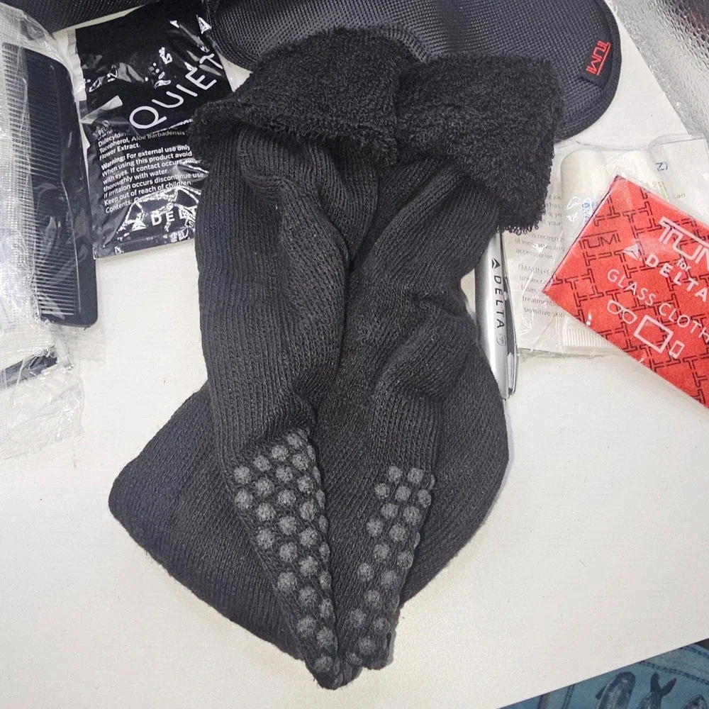 Tumi delta airlines
